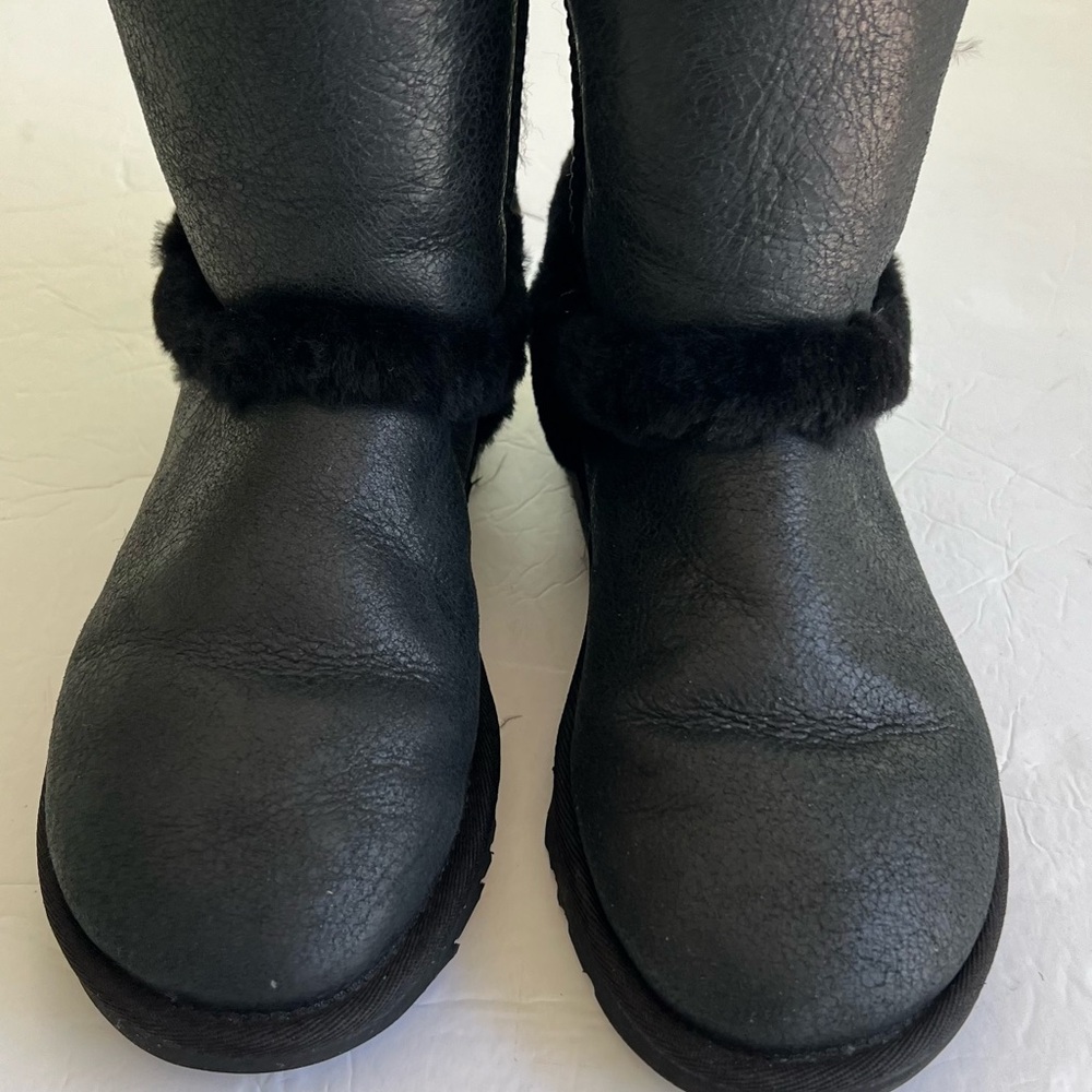 NEW Women UGG Australia Leather Boots